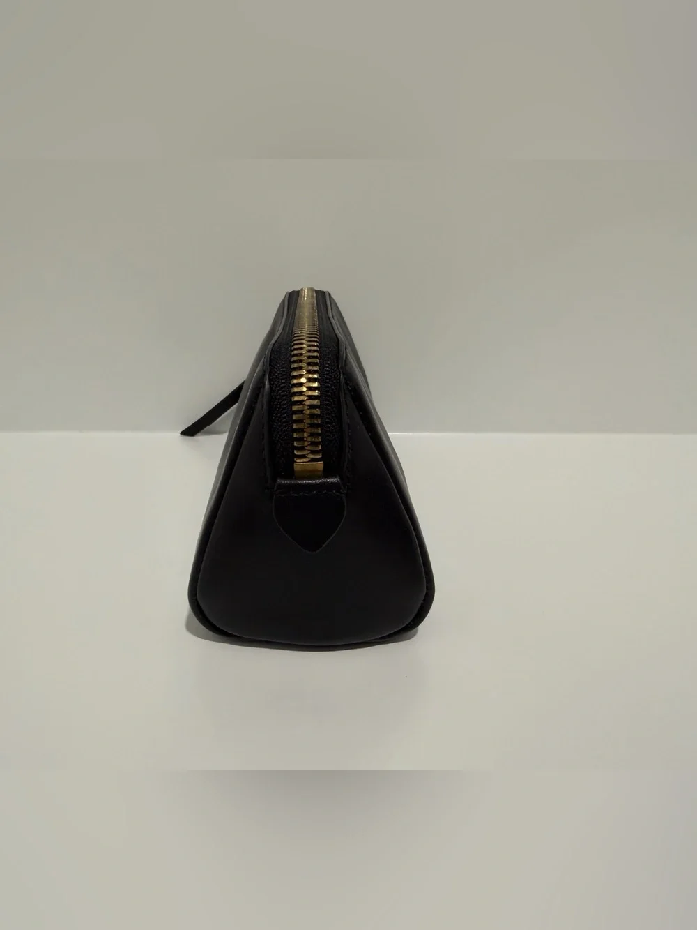 Madewell The Makeup Pouch in True Black Leather NY486 $68 - Picture 4 of 9